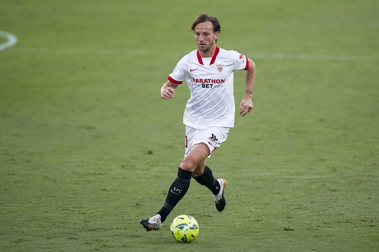 对阵皇马单场完成传射,拉基蒂奇是本赛季西甲首位做到的球员