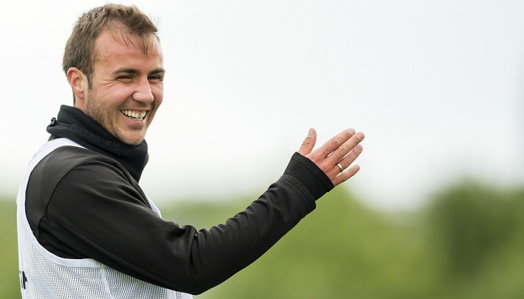 施密特:很遗憾伤病让格策速度下降 相信下赛季他会留在埃因霍温