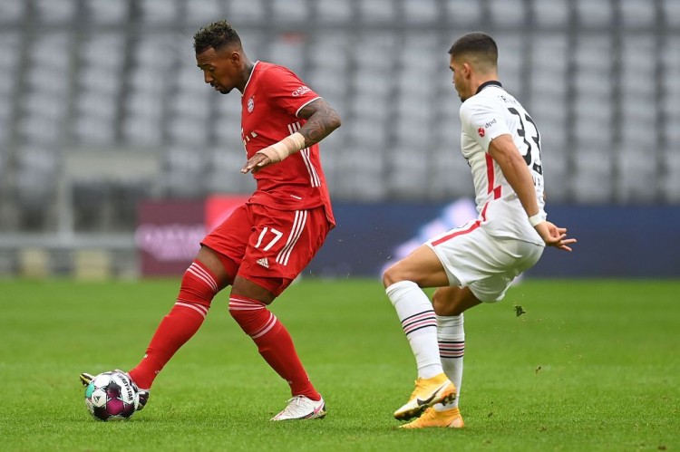 法尔克:拉齐奥和罗马有意签下博阿滕是假消息