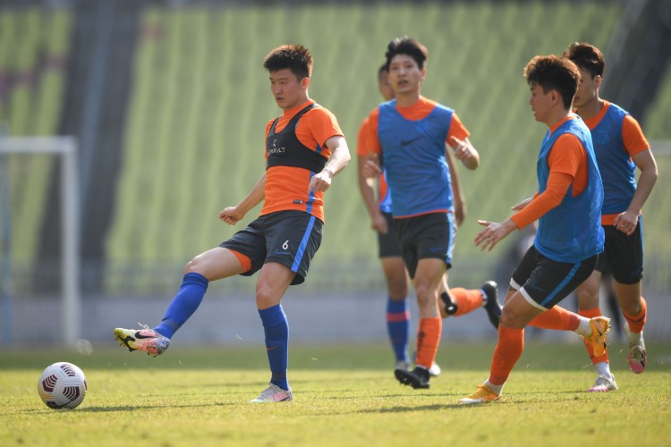 记者：山东泰山将于5月26日重新集结 球队国脚将暂时缺席集训