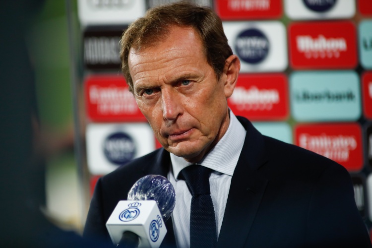 布特拉格诺:那不是一粒点球 米利唐当时显然无法看到皮球