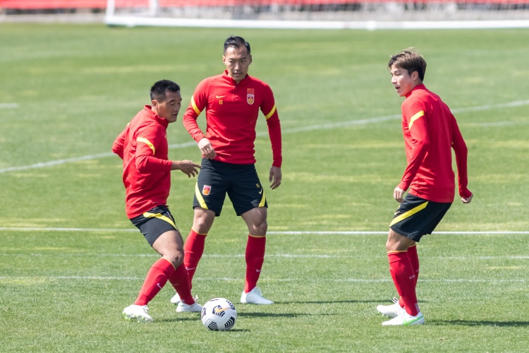 津媒:第四轮联赛结束后,新一期国家队大名单将确定