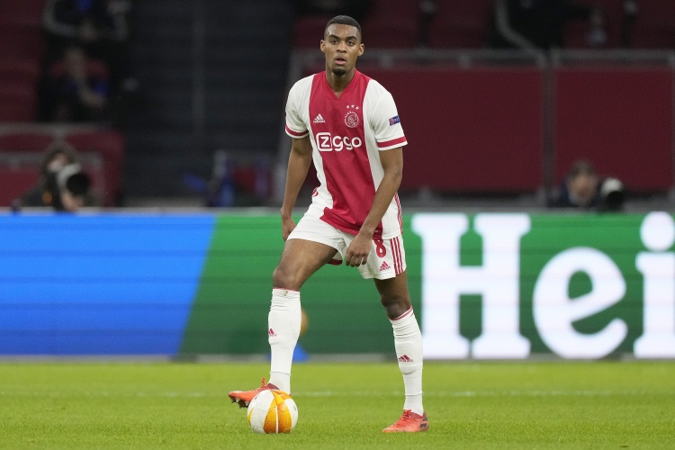 世体:巴萨有意阿贾克斯中场格伦伯奇 球员也引起曼联尤文的关注