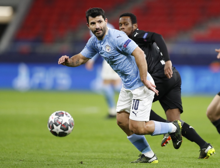 霍洛克:阿圭罗是过去十年英超最佳前锋,他的离开将是巨大损失