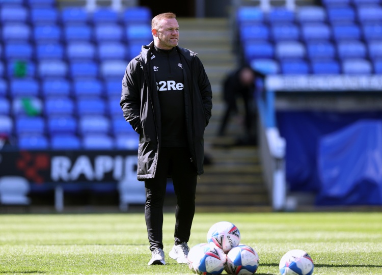 鲁尼执教的德比郡3比3战平谢周三，排名英冠倒数第四惊险保级