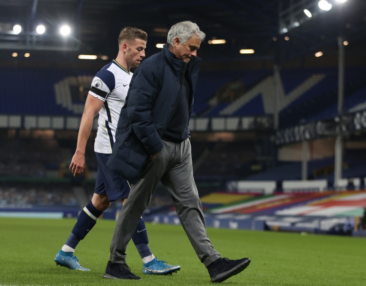 穆帅:未雨绸缪才能应对压力掌控局面 外界言论从不会影响我