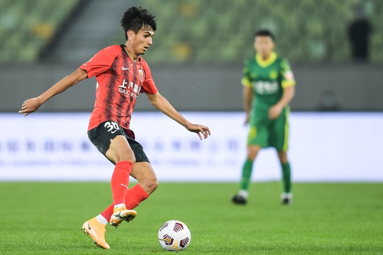 朱艺:能在更高级别比赛稳定出场,何朕宇等人不会随国青征战中乙