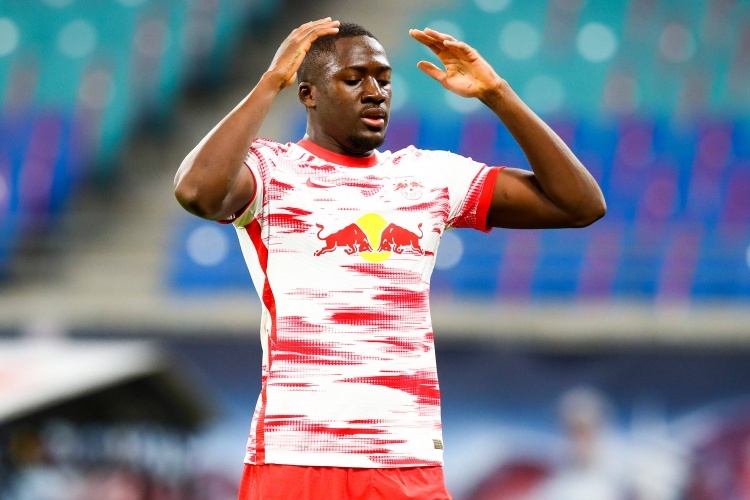 空霸!近2个赛季范迪克和科纳特联赛空中球争顶成功率均超75%