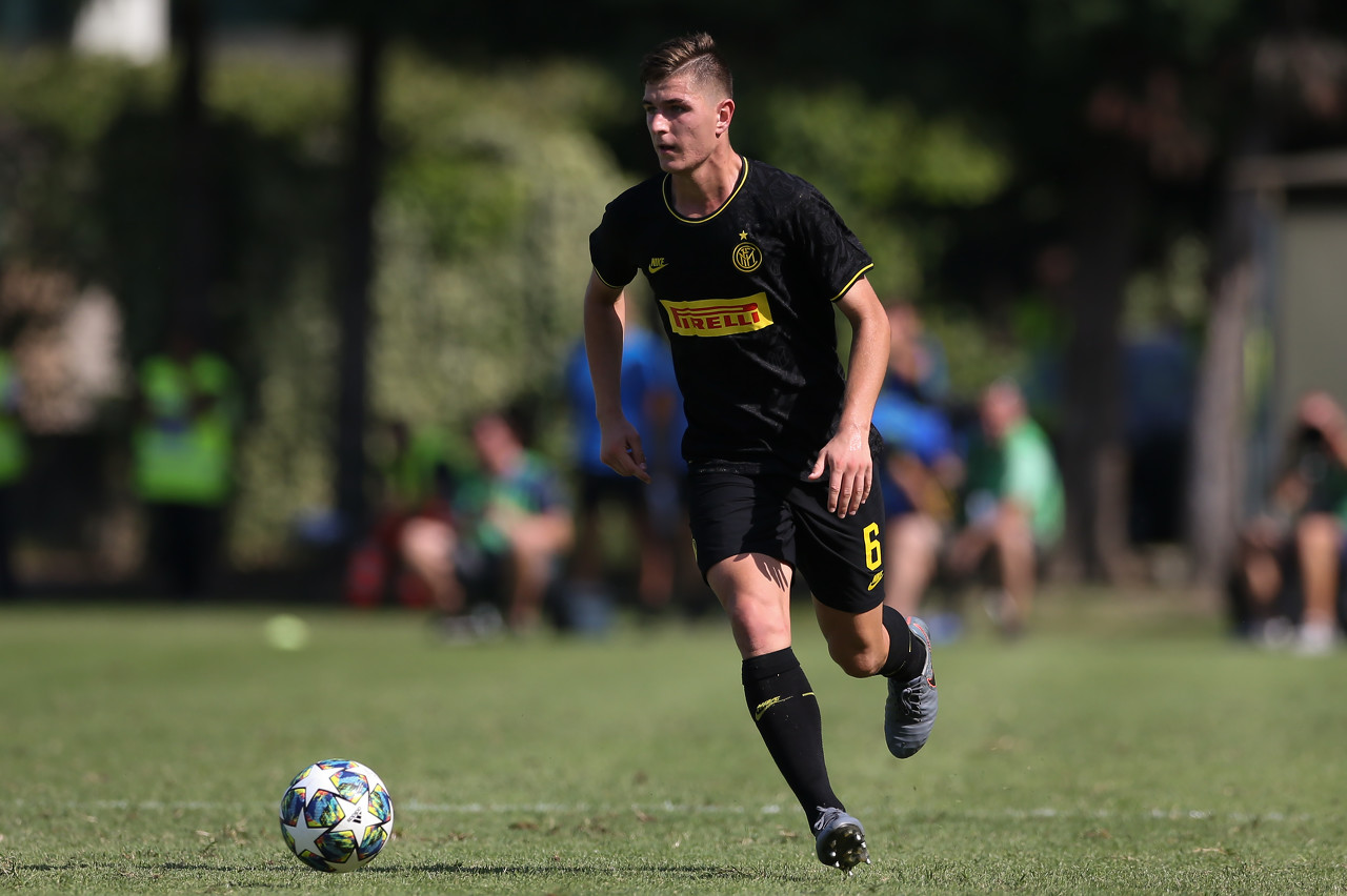 斯基拉:亚特兰大有意引进皮罗拉,但国米可能让他回归当第六后卫