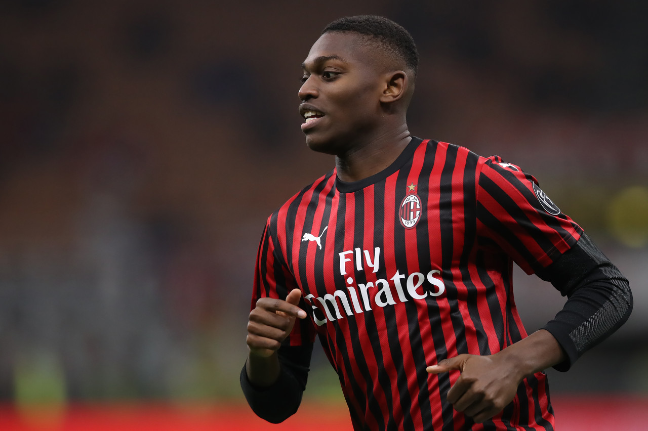 都灵体育报:AC米兰考虑下赛季将莱奥外租