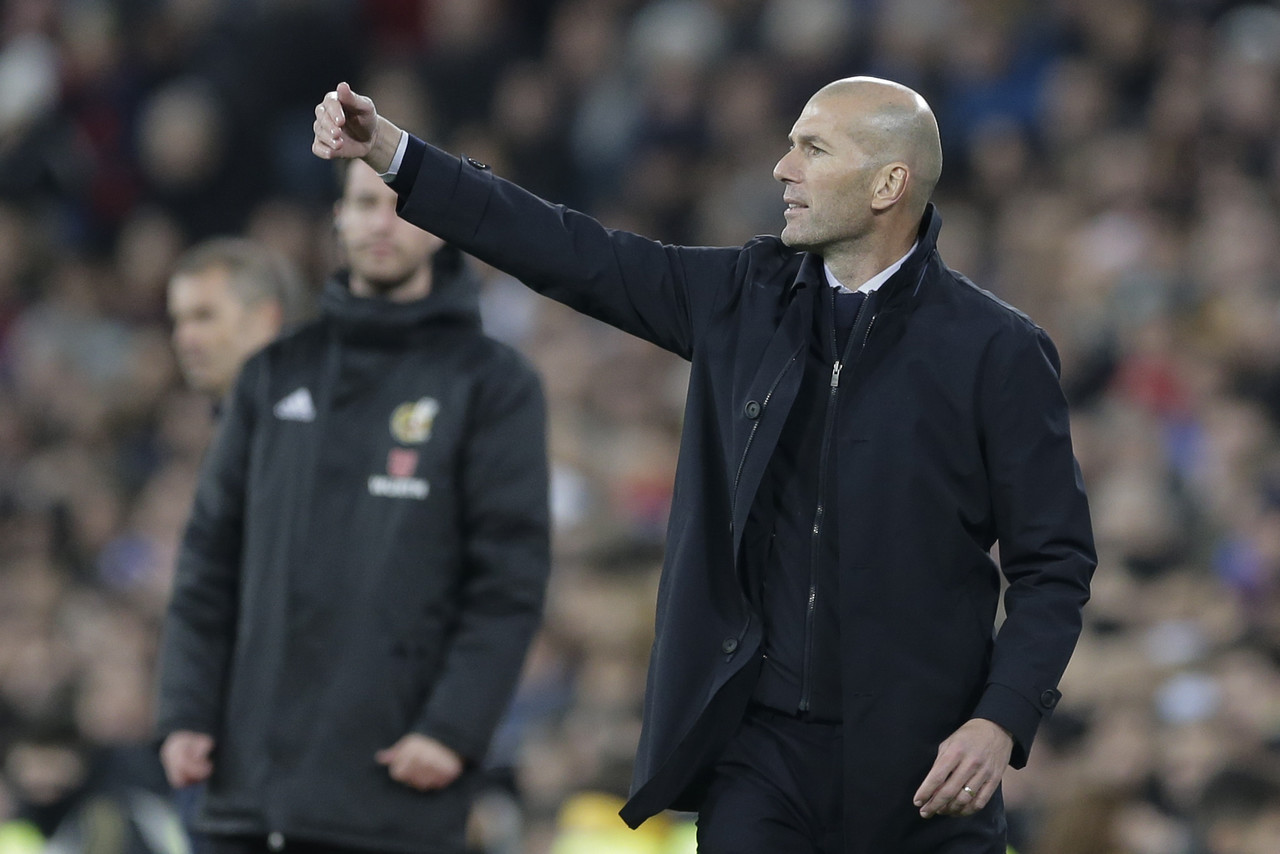 罗马诺:老佛爷没想炒掉齐达内,联系阿莱格里只是未雨绸缪