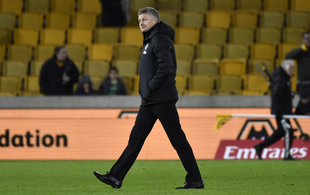 曼联本赛季英超客场保持不败,5场失利都在主场