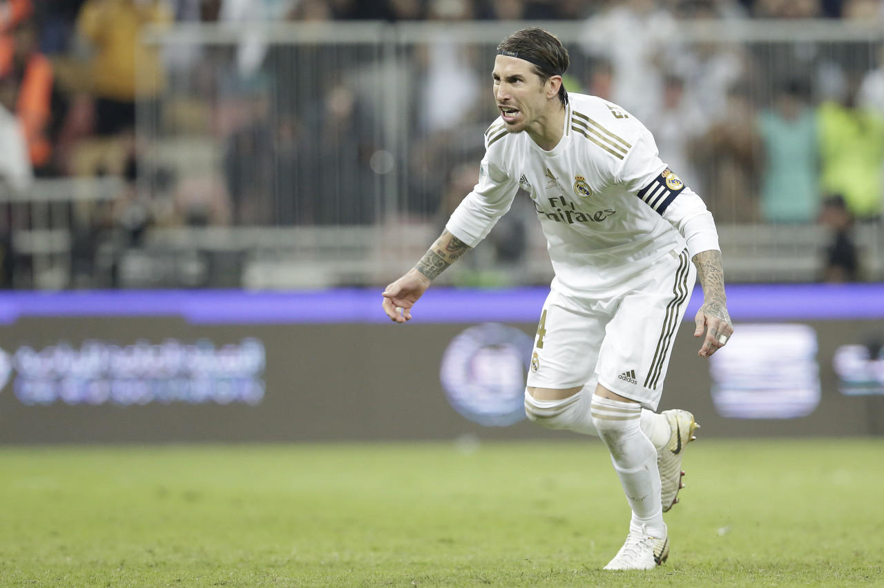 四台:身边人否认拉莫斯将签约巴黎,瓦拉内可能加入姆巴佩交易