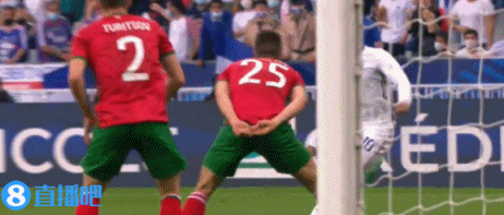 舒展!格列兹曼倒钩折射破门