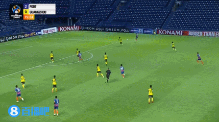 再次丢球！诺拉小角度爆射得手，广州队暂0-3落后泰国泰港