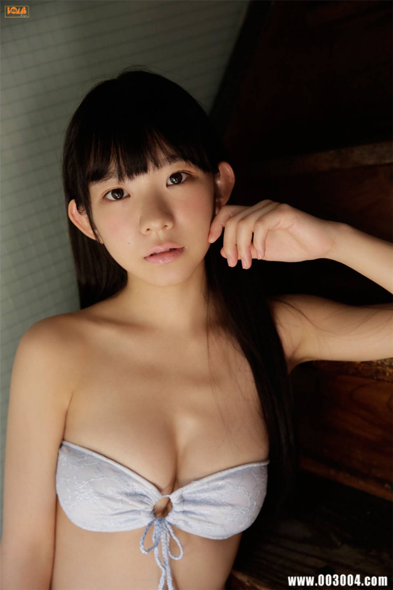 长泽茉里奈写真集《 [Bomb.tv] 2017.08 》高清全本