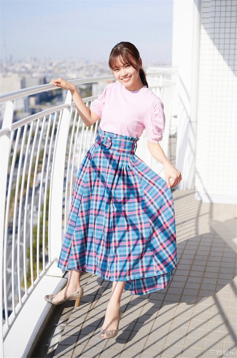 新条由芽写真集《シンデレラは道半ば》高清全本 精品