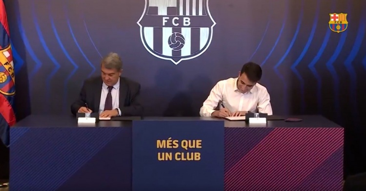 回到梦开始的地方！埃里克-加西亚与巴萨正式签署合同