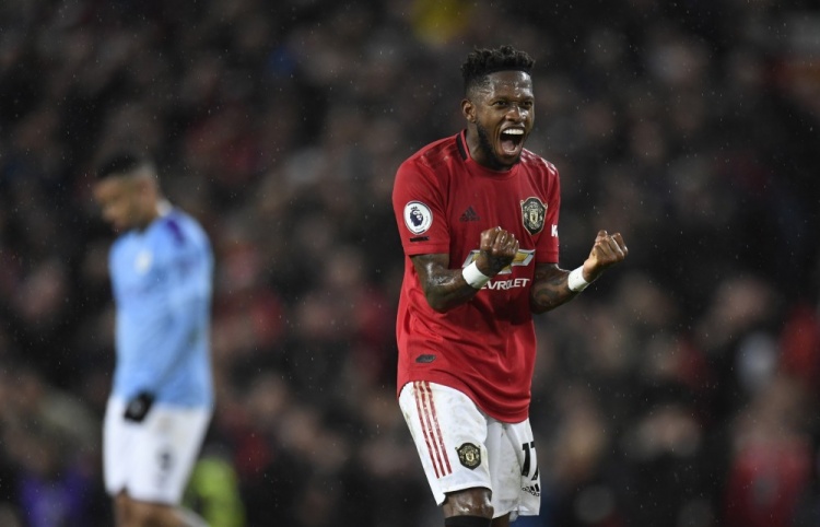 一曼城球迷被罚款，因在19年曼城德比中种族歧视曼联球员