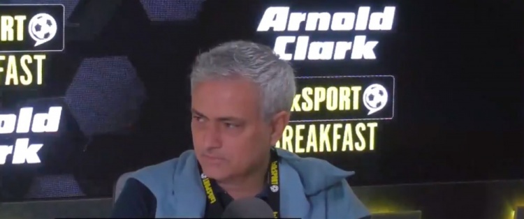 穆里尼奥:对本泽马最好的称赞就是C罗爱上了他