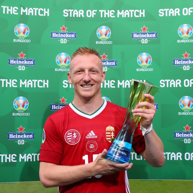 官方:匈牙利中场克莱因海斯勒当选匈牙利1-1法国全场最佳球员