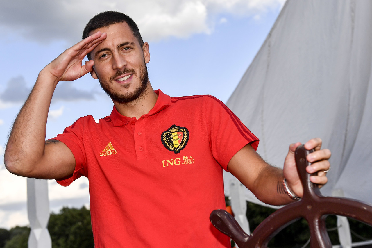 记者：阿扎尔经检查没有大伤，比利时队认为让他出战意大利还太早