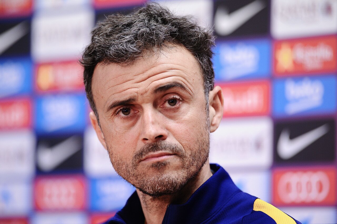 恩里克抱怨草坪不佳遭回应:如果我们能进球,就没人谈论草坪了