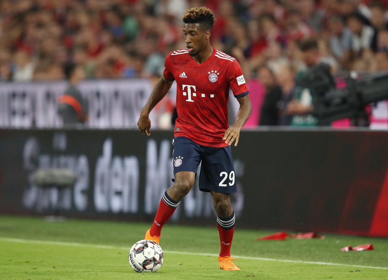 记者：拜仁高层确信科曼想续约，但球员家人和经纪人推动其去英超