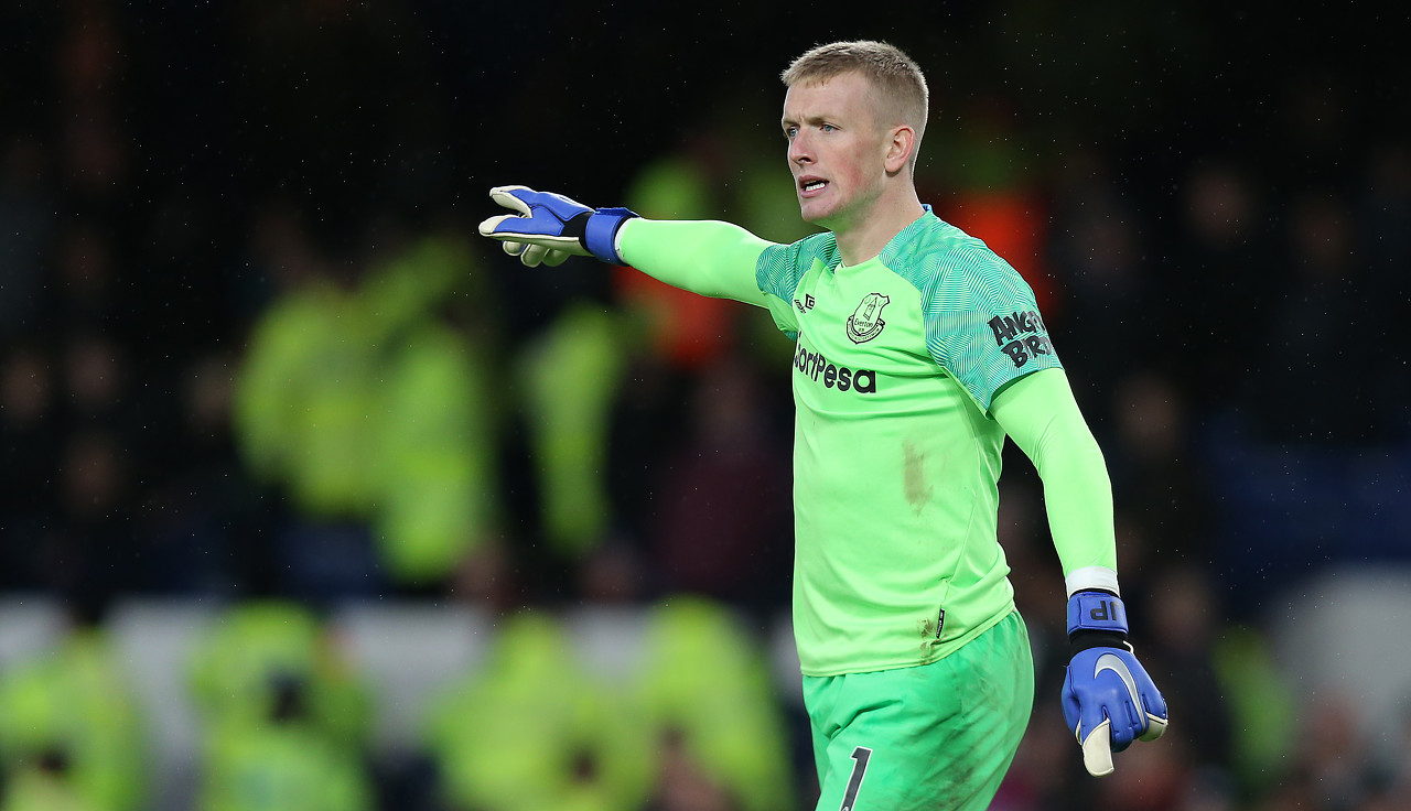 前国门:皮克福德并不是有意弄伤范迪克,现在前者已经成熟起来