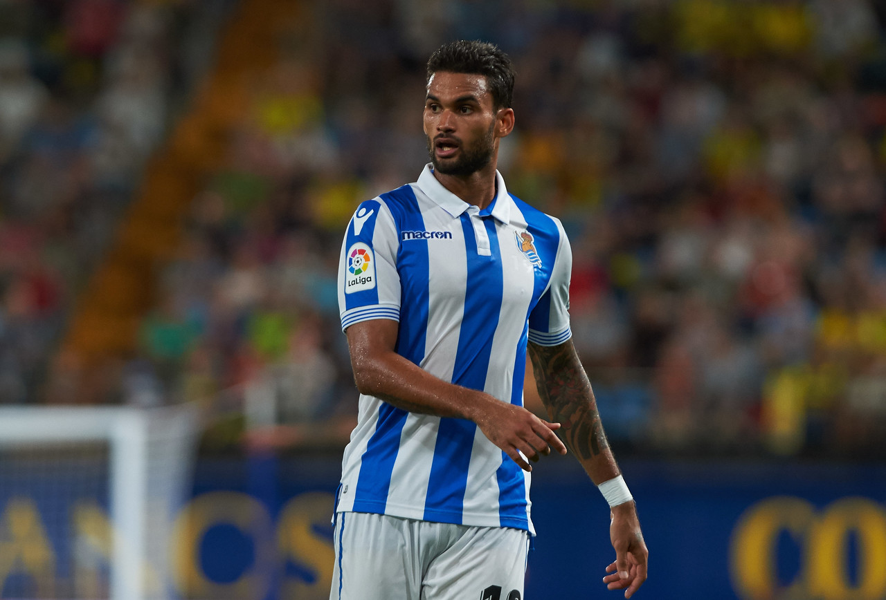 威廉-若泽：去年曾收到巴萨曼联的报价，不明白皇社为什么不卖我