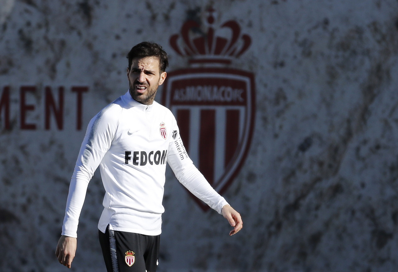 小法：希望梅西留在巴萨 阿扎尔的处境让我揪心