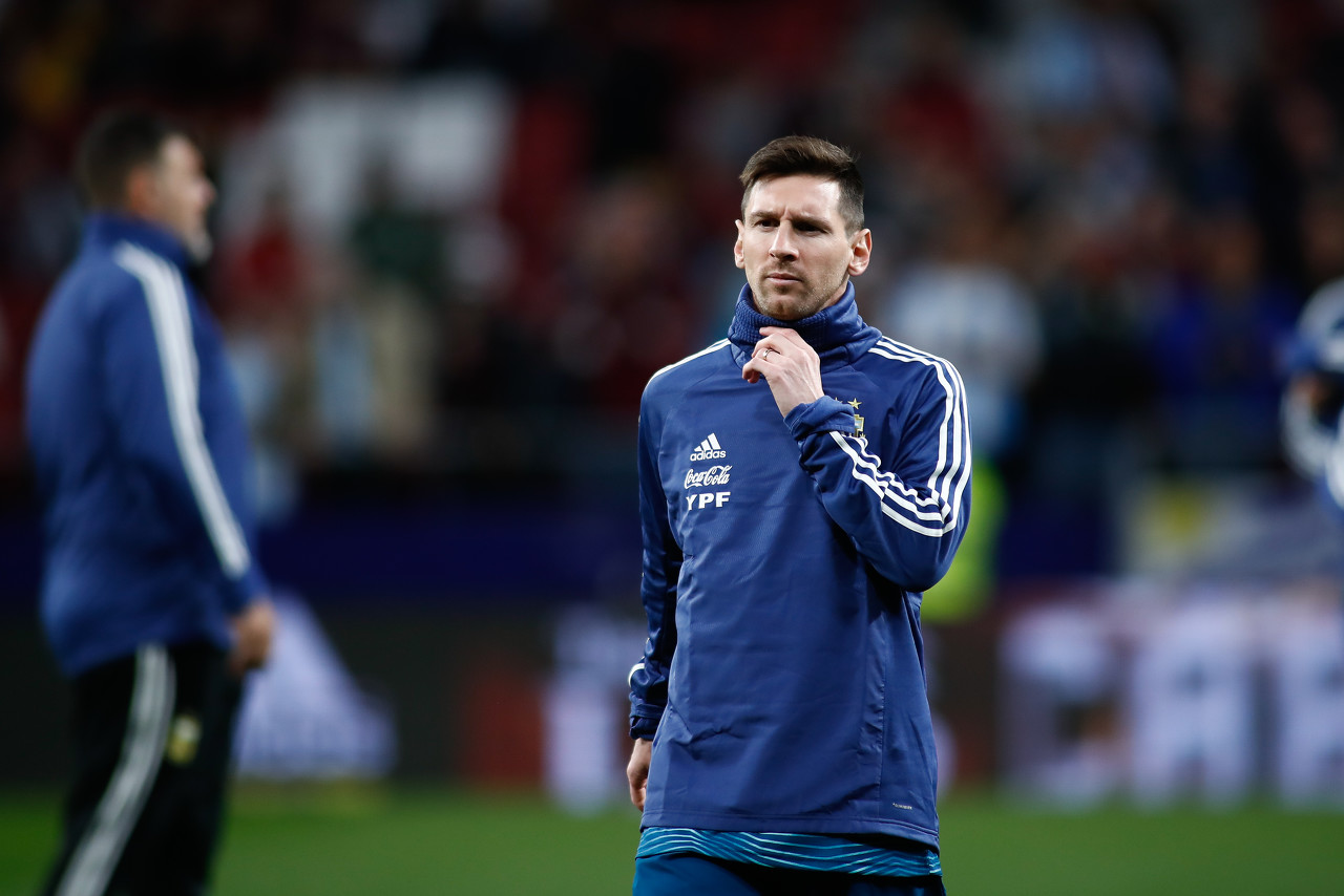 国家队进球榜:C罗&阿里-代伊109球居首,梅西双响升至第九