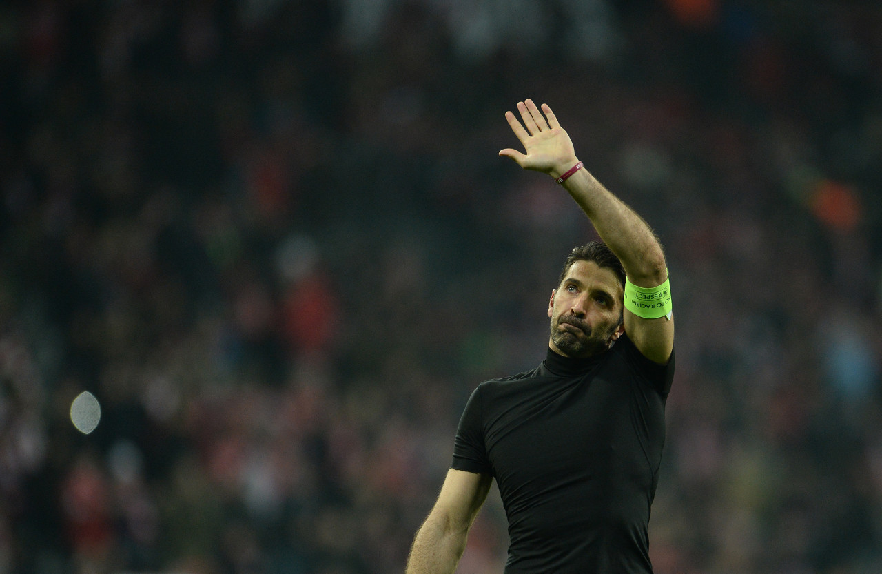 意天空：帕尔马主席今年4月与布冯首次接触，交易或在几日内达成