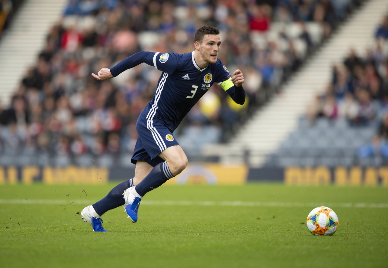 罗伯逊:不能说我们没有创造机会,我们本应处理地更好