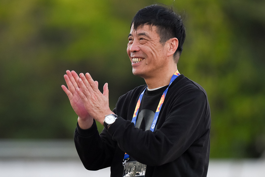 陈戌源谈在更衣室转圈庆祝：那天是真的高兴 我也是情不自禁