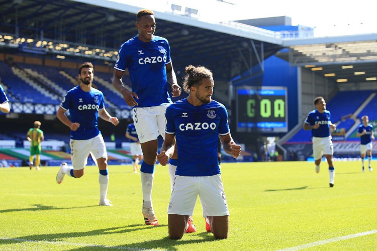 阿邦拉霍：虽然勒温想加盟豪门踢欧冠，但他还没达到那个水平