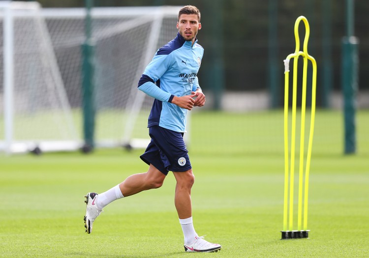 卡拉格谈赛季最佳投给迪亚斯:他给曼城带来质变,且还有上升空间