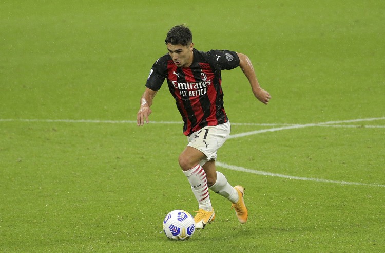 跟队记者:米兰今夏将重点关注迪亚斯、达洛特和菲尔波的动向