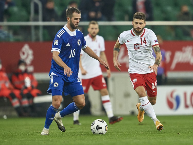 世体:科曼留任使部分球员受影响,皮亚尼奇和菲尔波等人可能离队