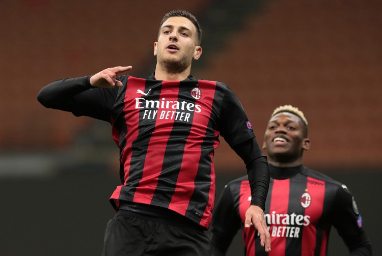 意天空：米兰几乎与曼联谈妥达洛特，非常接近完全达成协议