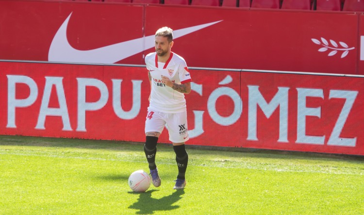 共和报:米兰有意用卡斯蒂列霍交换塞维利亚的戈麦斯