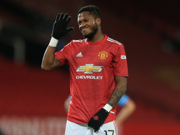 弗雷德:建议年轻人尽可能远离手机,最重要的是要快乐