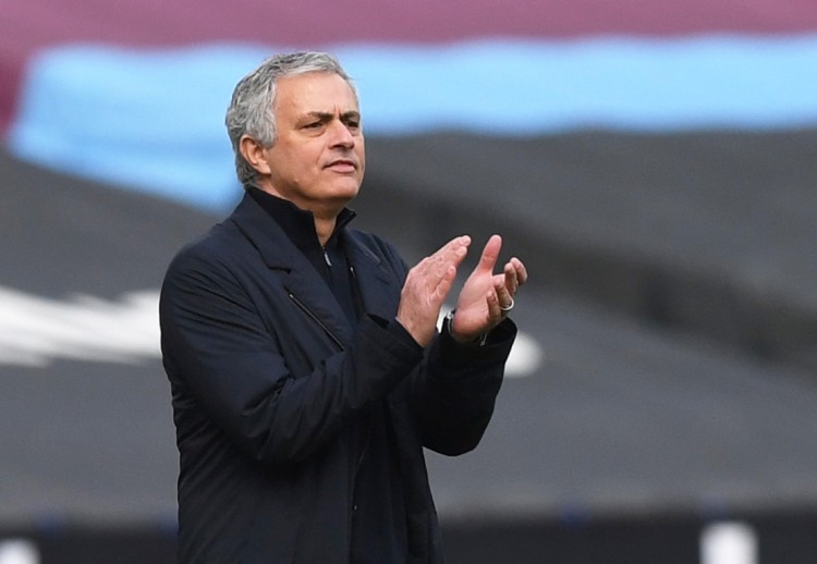 穆帅：英格兰要保持平衡，不能像法国队最后十分钟那样不尊重比赛