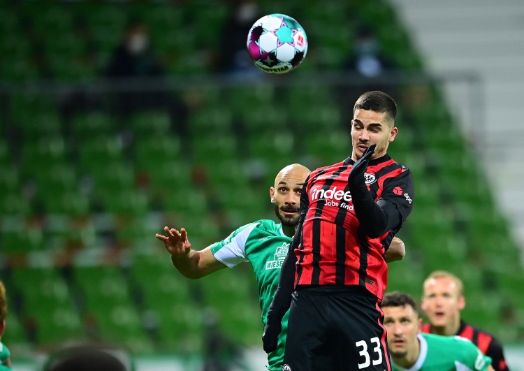 每体:巴萨有意引进A席,法兰克福可能以3500万欧出售