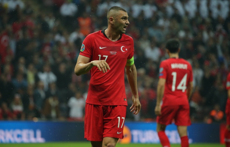 土耳其欧洲杯26人名单：恰10领衔，德米拉尔、伊尔马兹在列