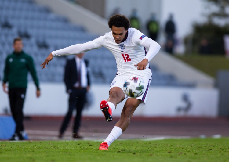 拉拉纳谈阿诺德受伤：当时就觉得会有些严重，因为我自己经历过