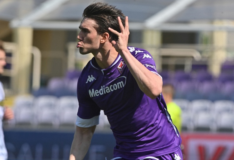 意媒:如果C罗留队,尤文锋线引援首选将是弗拉霍维奇