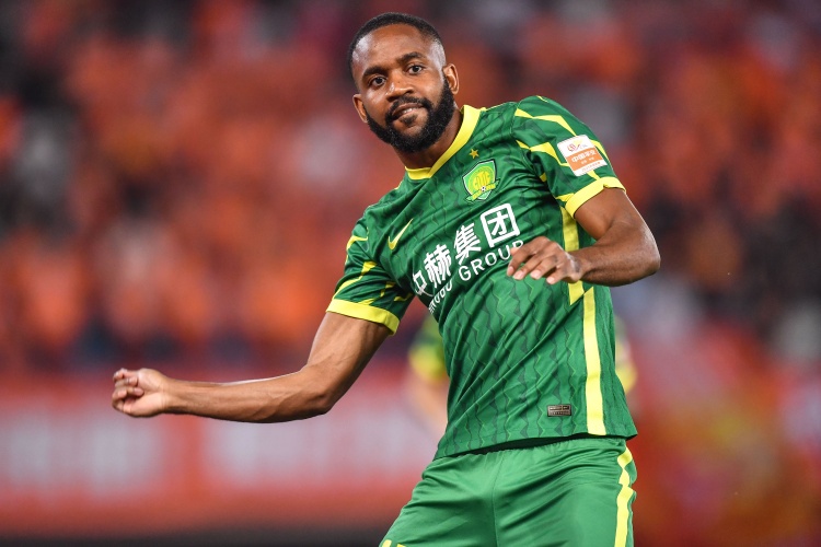 民主刚果媒体:巴坎布不会与国安续约,很可能重返欧洲踢球