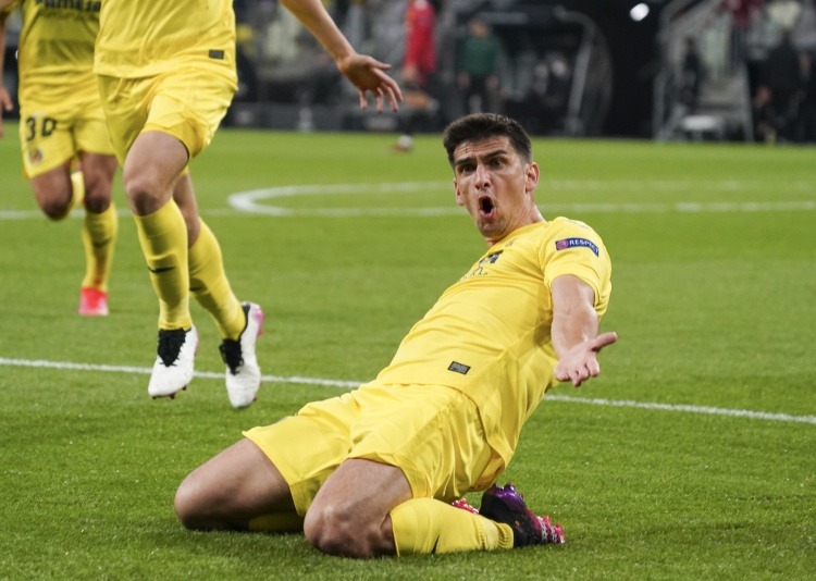 西媒:如果今夏无法签下哈兰德,切尔西将考虑杰拉德-莫雷诺