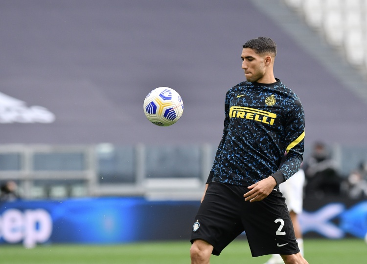 罗马诺:巴黎仍在追逐阿什拉夫,切尔西已接触球员经纪人